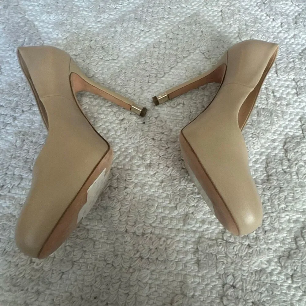 Chanel Beige Leather Heels size 37 new